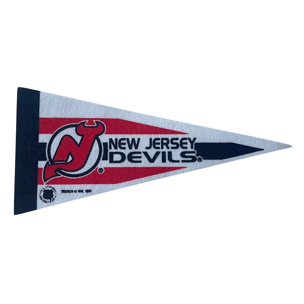 New Jersey devils Vintage NHL Hockey Mini Pennant 9"x4" Felt Banner Flag